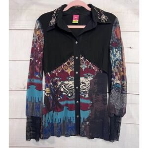 Save The Queen Top Size XL Unique Fun Black Lots of Details